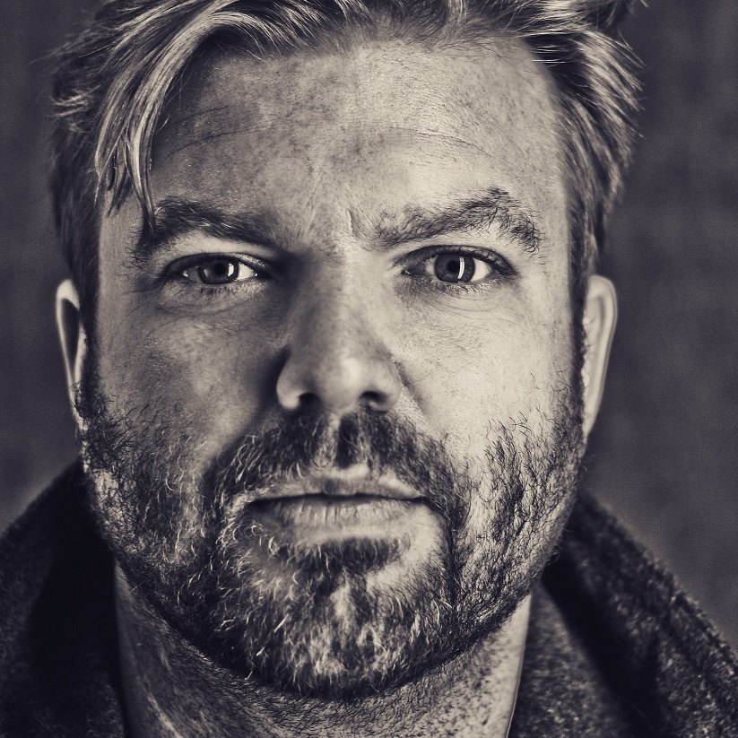 Portrait of photographer Evan Kelly